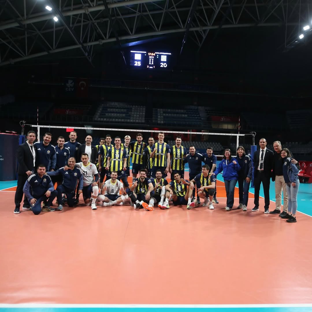 Bursa'da kazanan Fenerbahçe Medicana 